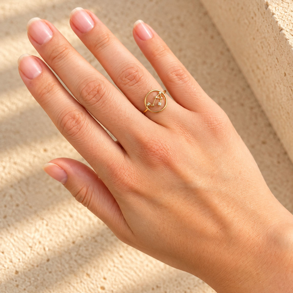 Anillo Zodiaco · Anillo ajustable con constelación