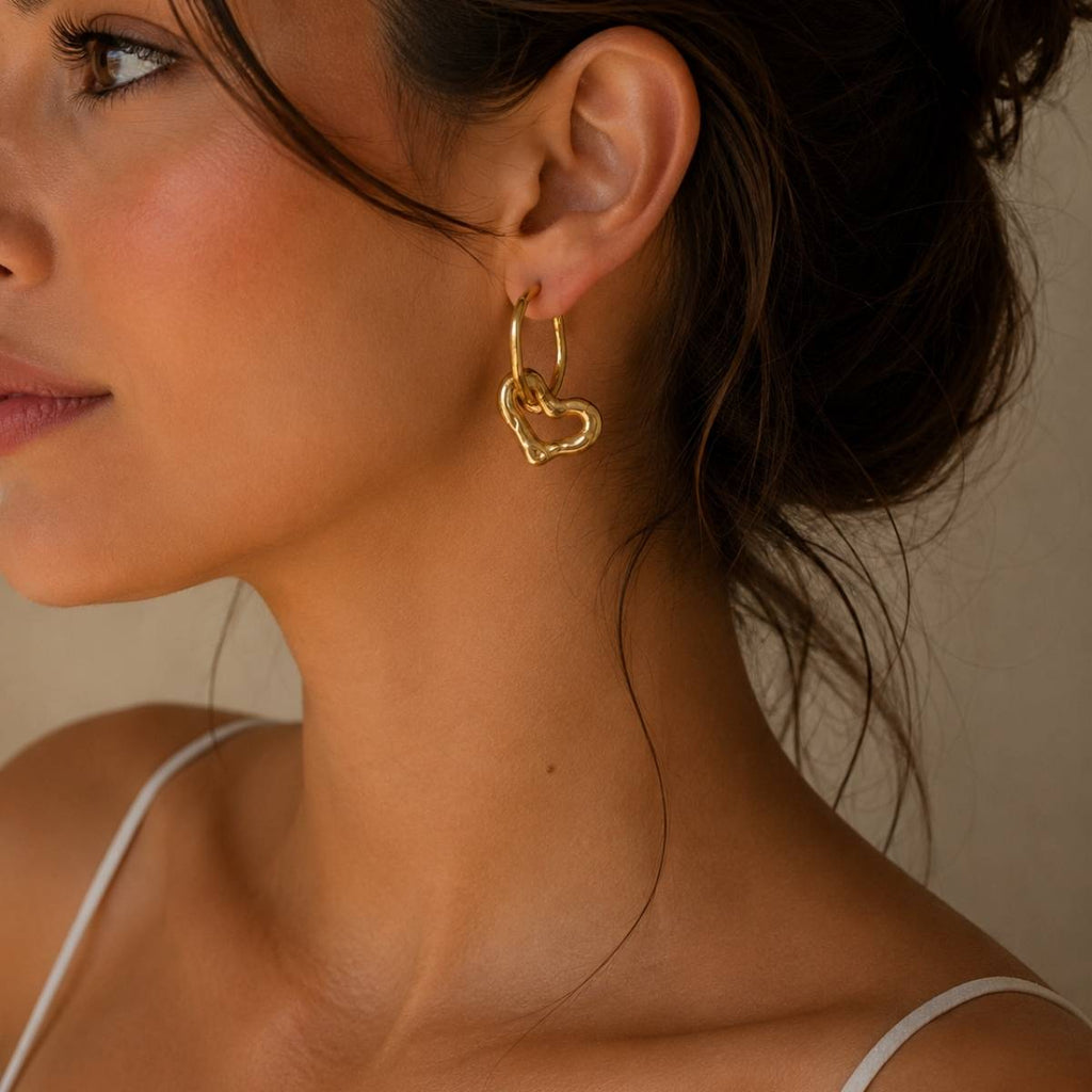 Pendientes Pulso · Pendientes de gota con forma orgánica