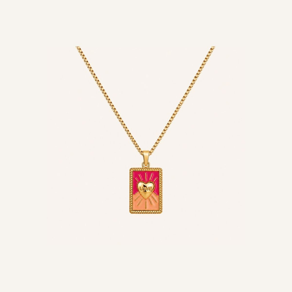 Collar Amuleto · Collar con colgante rectangular de corazón
