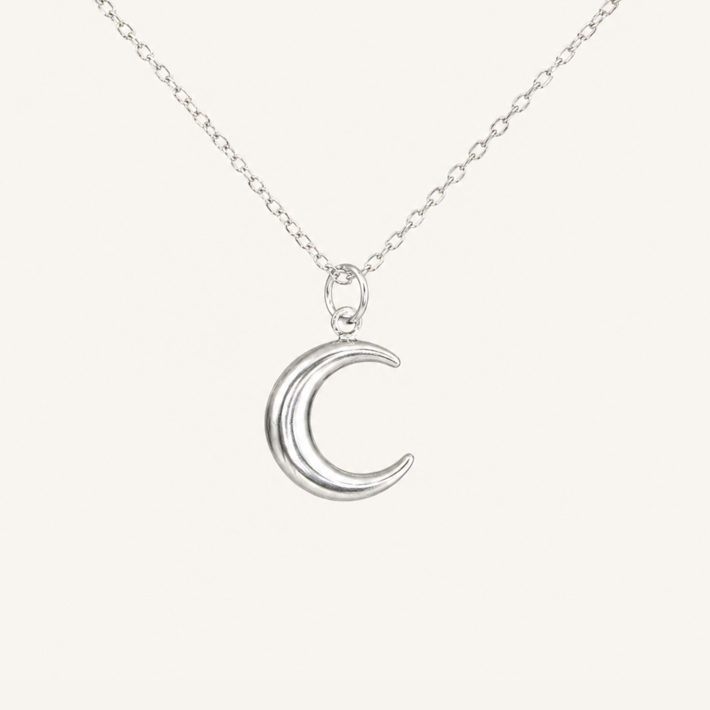 Collar Selene · Collar con colgante de luna